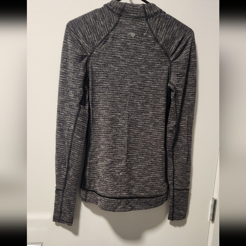 Lululemon Long Sleeve Running Athletic Top